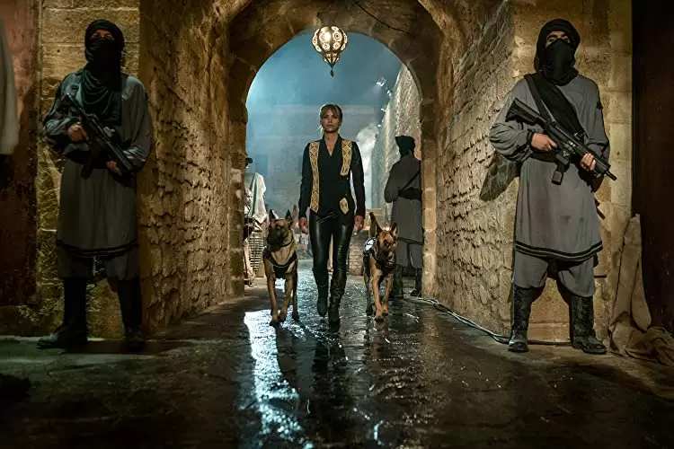 「ジョン・ウィック：パラベラム」ハル・ベリーの画像