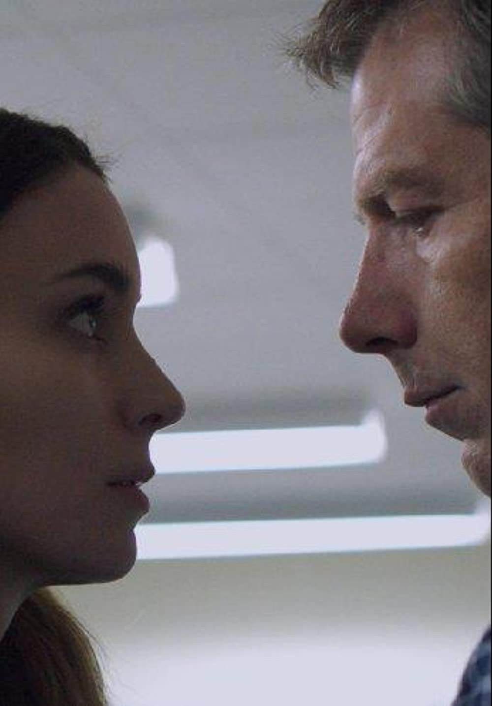 「ウーナ 13歳の欲動」ベン・メンデルソーン & ルーニー・マーラの画像