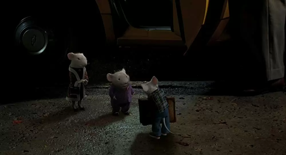 「スチュアート・リトル」マイケル・J・フォックス & ジェニファー・ティリー & ブルーノ・カービイの画像