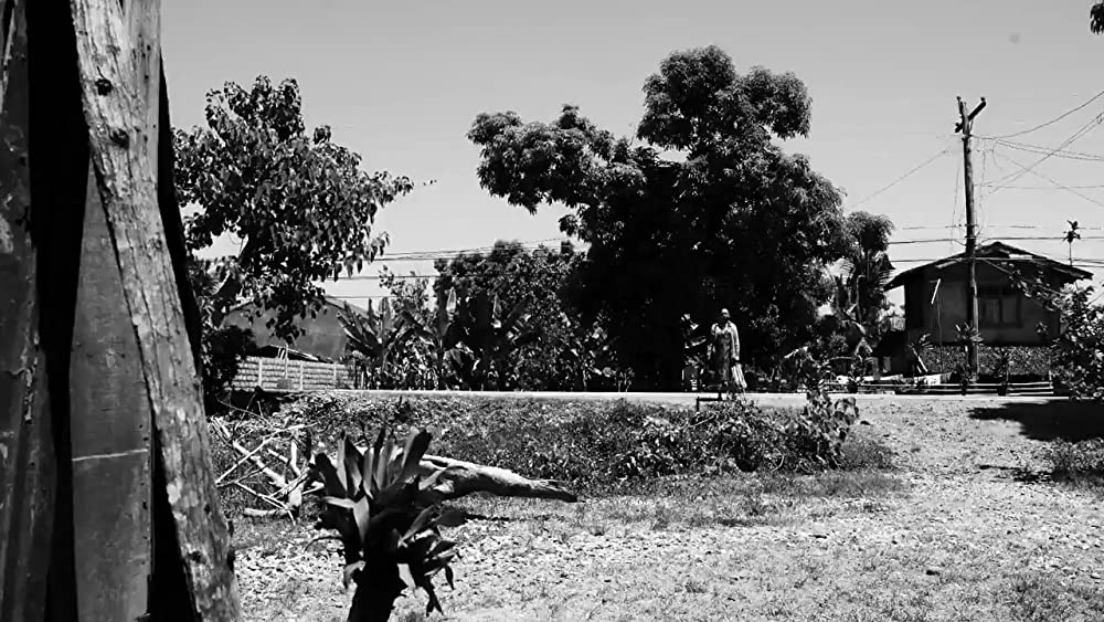 立ち去った女の画像