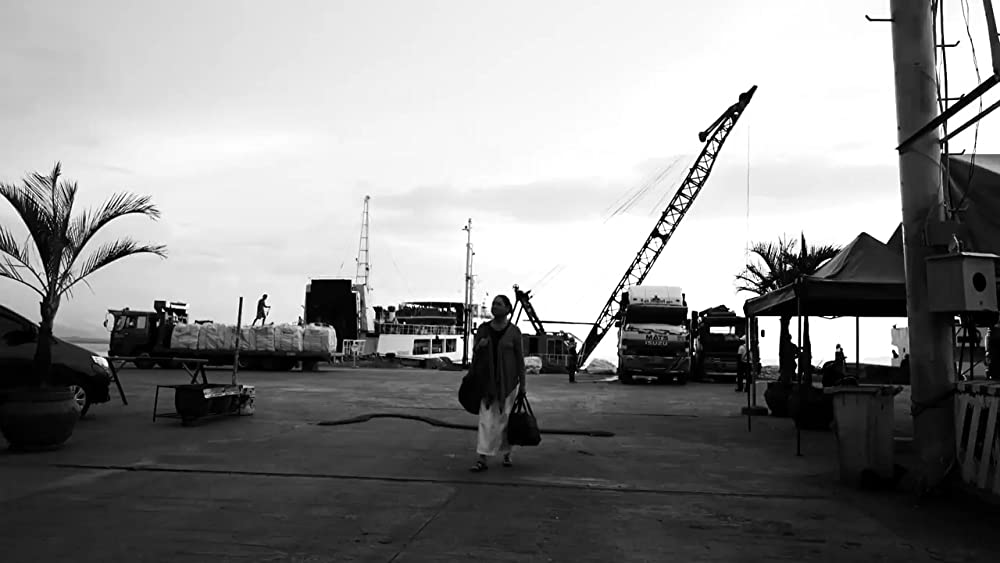 立ち去った女の画像