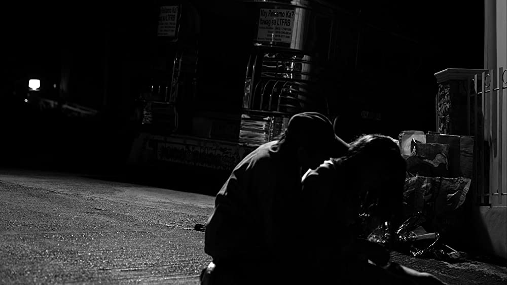 立ち去った女の画像