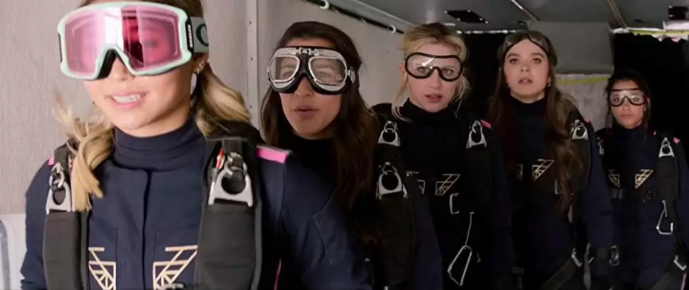 「チャーリーズ・エンジェル」ヘイリー・スタインフェルド & リリ・ラインハート & ナオミ・スコットの画像