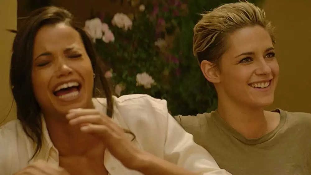 「チャーリーズ・エンジェル」クリステン・スチュワート & エラ・バリンスカの画像