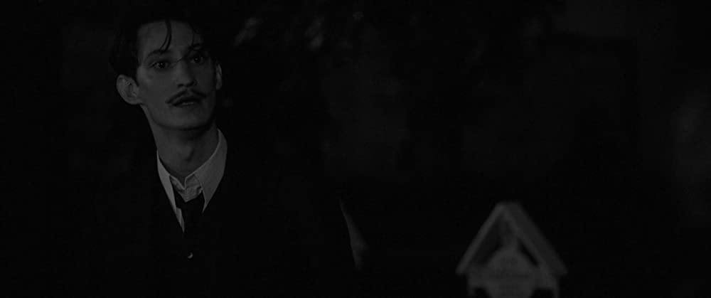 婚約者の友人の画像