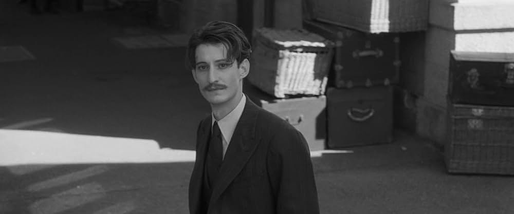 婚約者の友人の画像