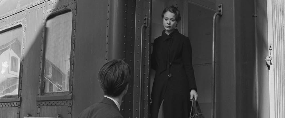 婚約者の友人の画像