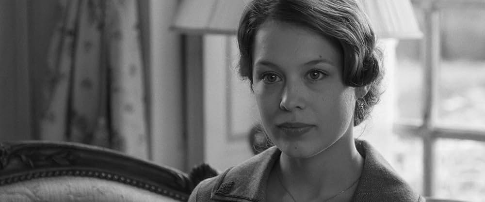 婚約者の友人の画像