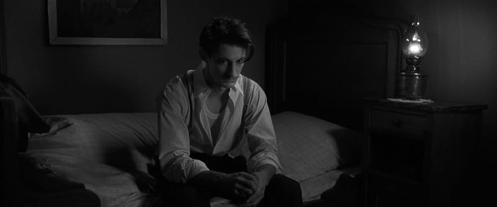 婚約者の友人の画像