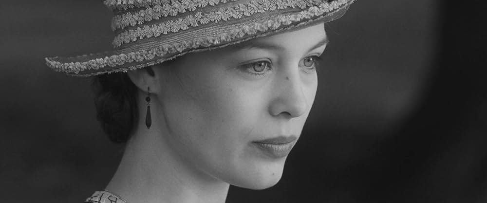 婚約者の友人の画像