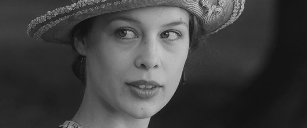 婚約者の友人の画像