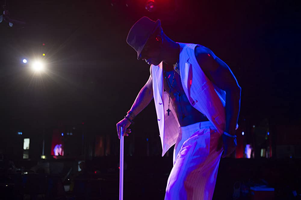 ラ・ベア マッチョに恋しての画像