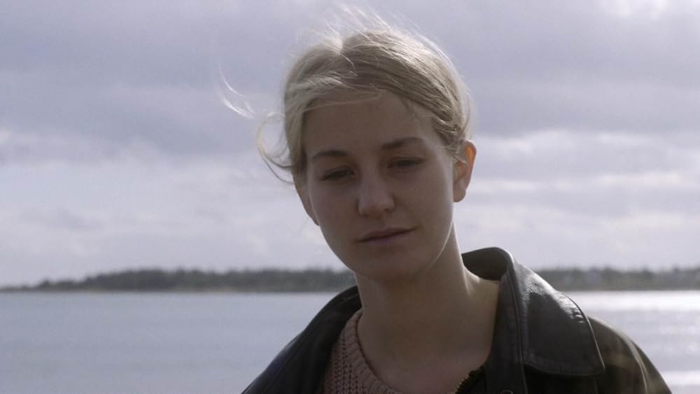 CRESCENT 冷たい海の底の画像