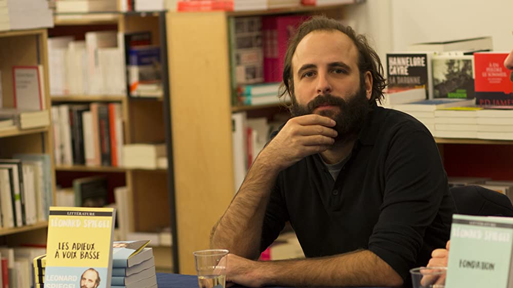 冬時間のパリの画像