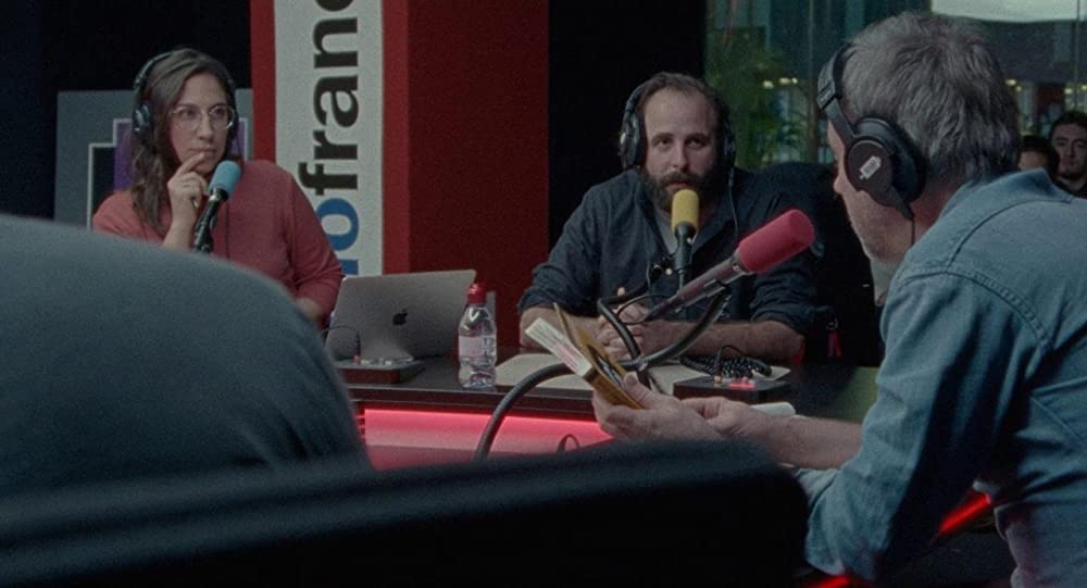 冬時間のパリの画像