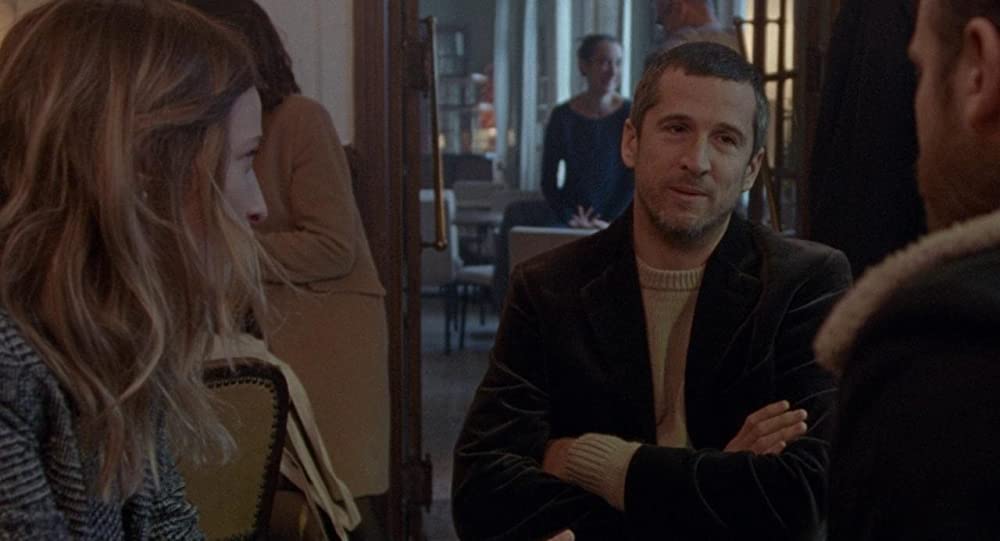 冬時間のパリの画像