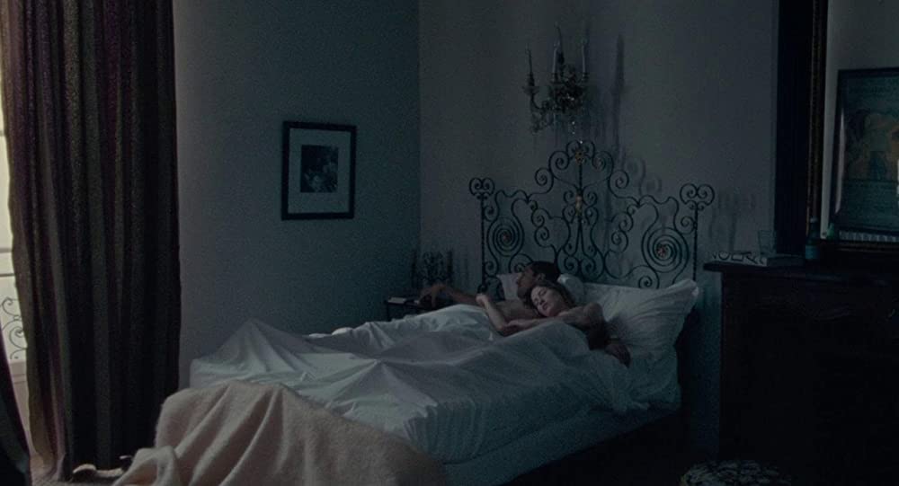 冬時間のパリの画像