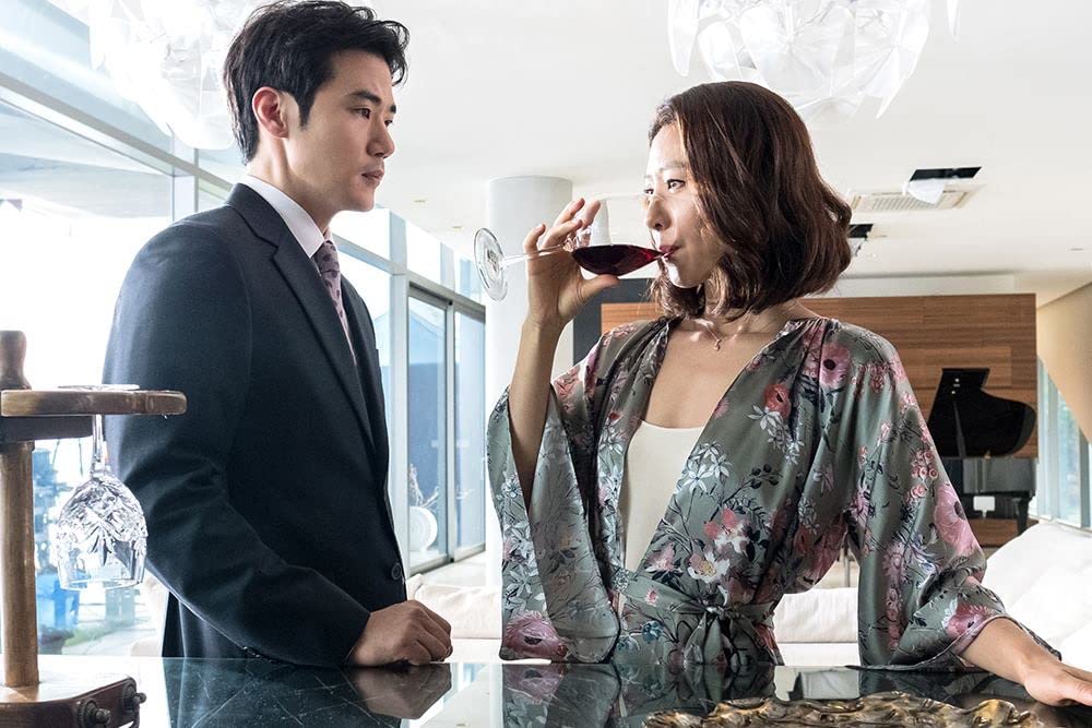 死体が消えた夜の画像