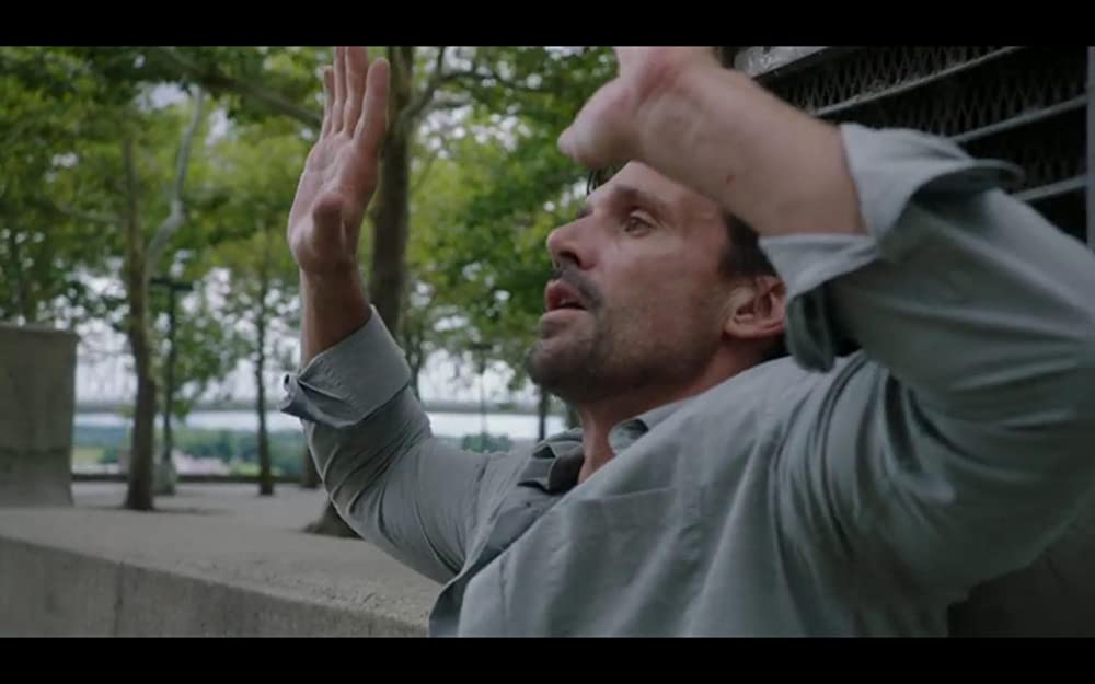 「デス・ショット」フランク・グリロの画像