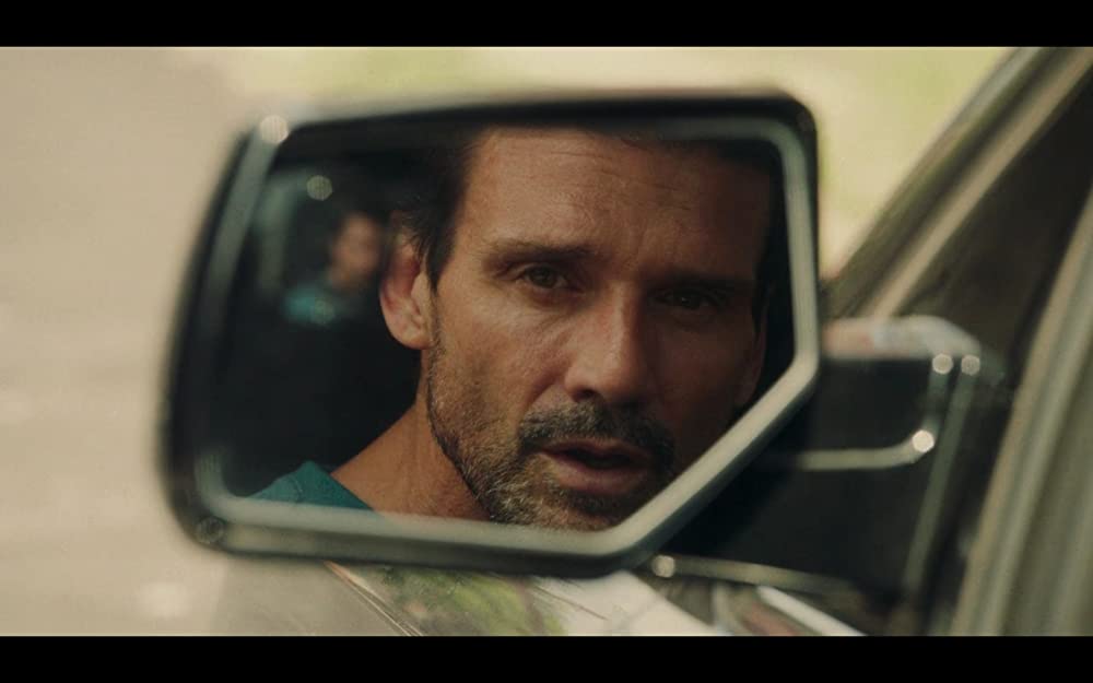 「デス・ショット」フランク・グリロの画像