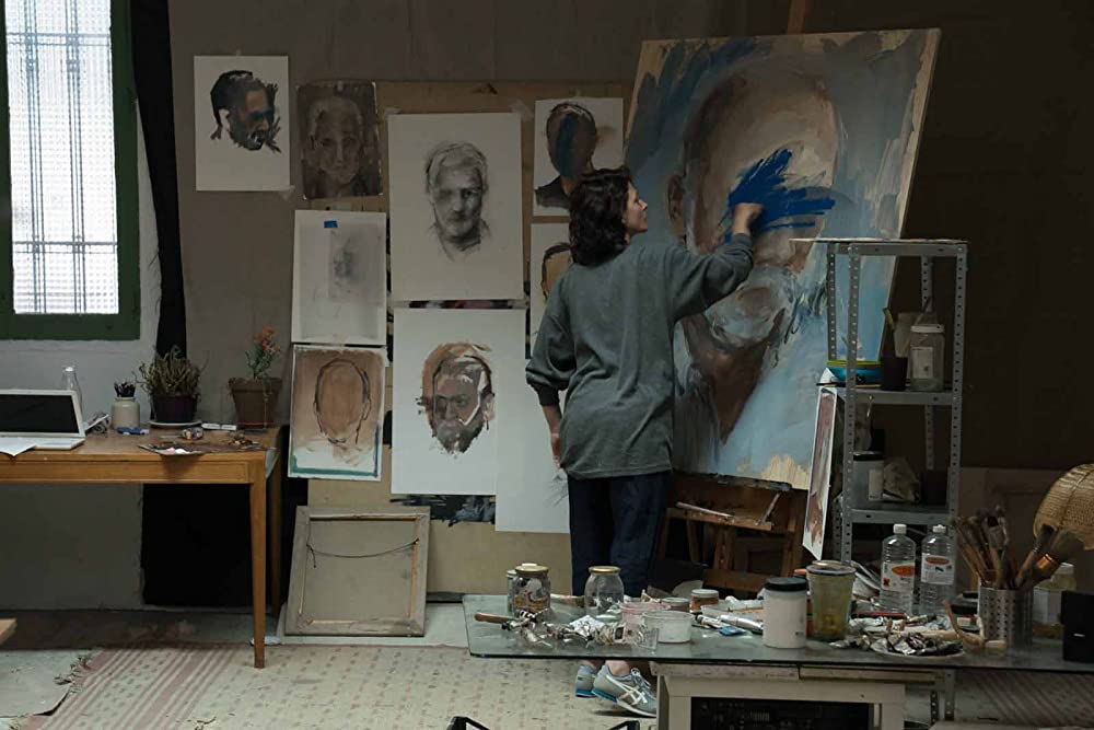 ペトラは静かに対峙するの画像