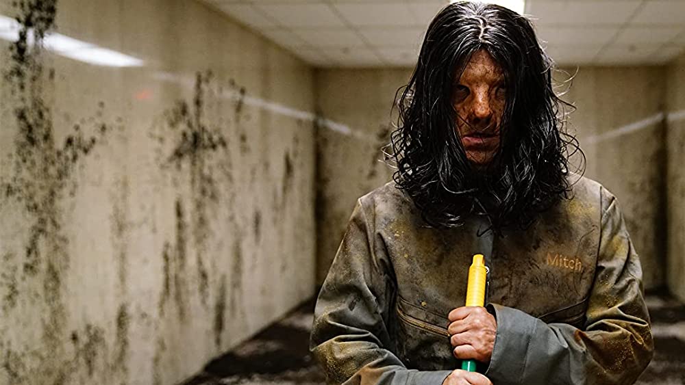 「マスターズ・オブ・ホラー」Ezra Buzzingtonの画像