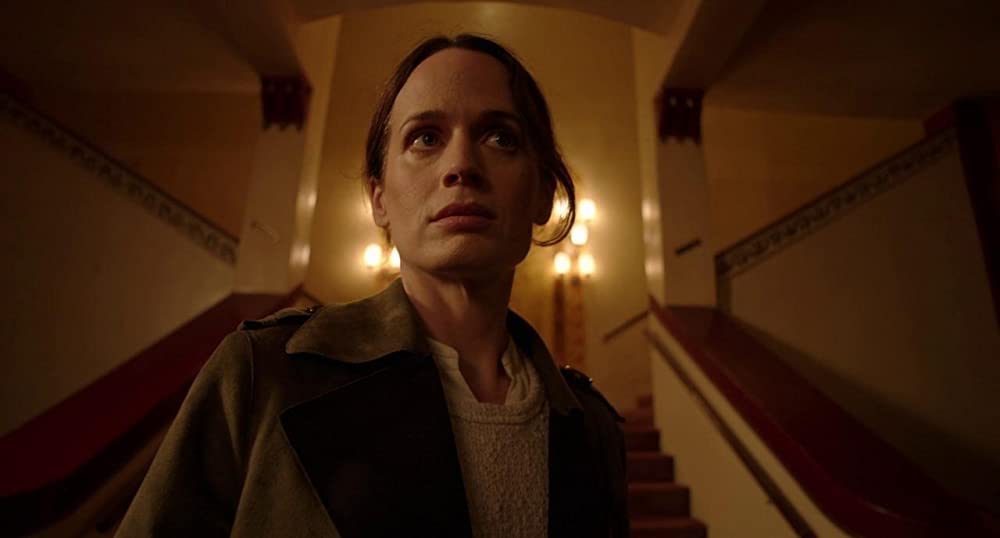 「マスターズ・オブ・ホラー」エリザベス・リーサーの画像