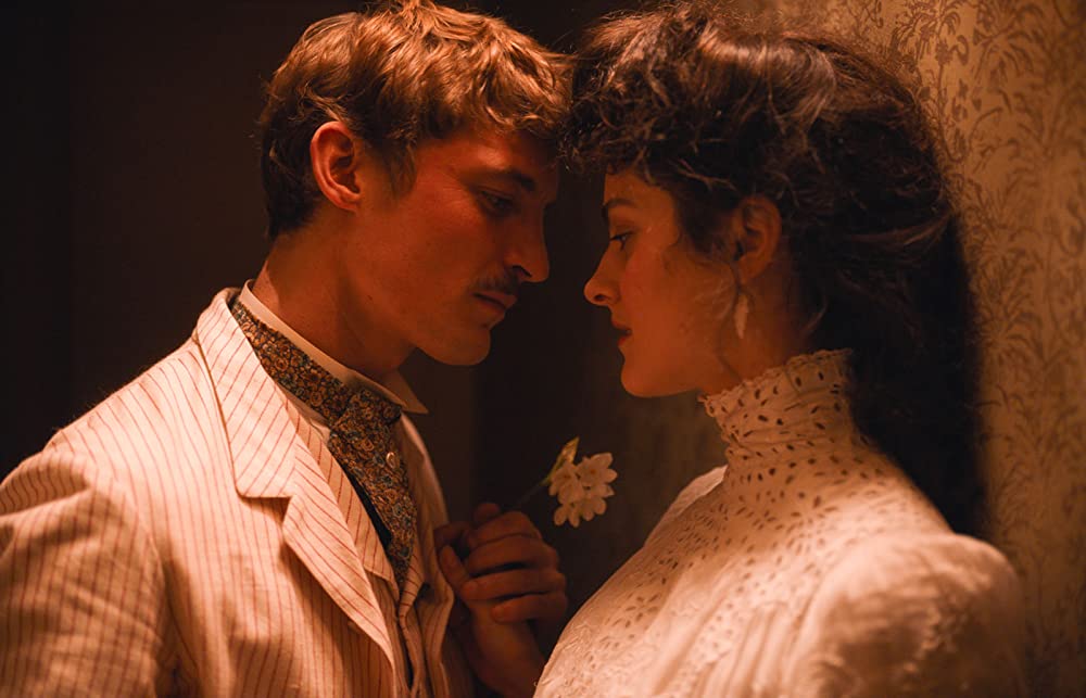 「不実な女と官能詩人」ニールス・シュナイダー & ノエミ・メルランの画像