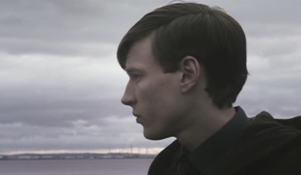 アウェイデイズの画像