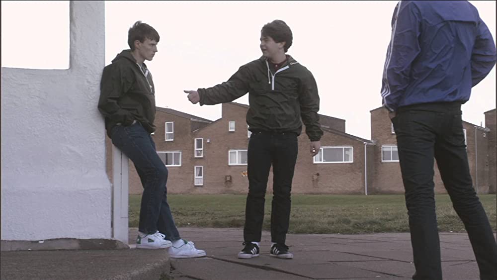 アウェイデイズの画像