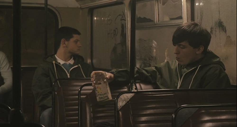 アウェイデイズの画像