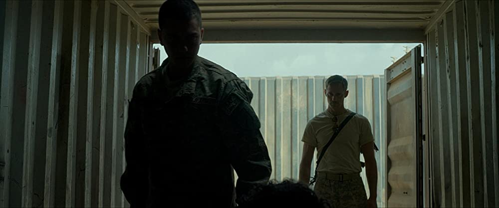 「キル・チーム」アレクサンダー・スカルスガルド & ナット・ウルフの画像