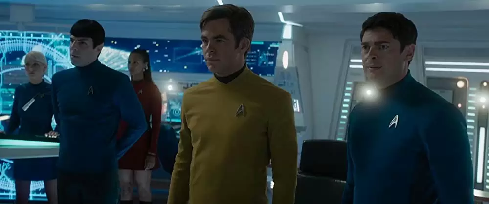 「スター・トレック BEYOND」ザッカリー・クイント & ゾーイ・サルダナ & カール・アーバン & クリス・パインの画像