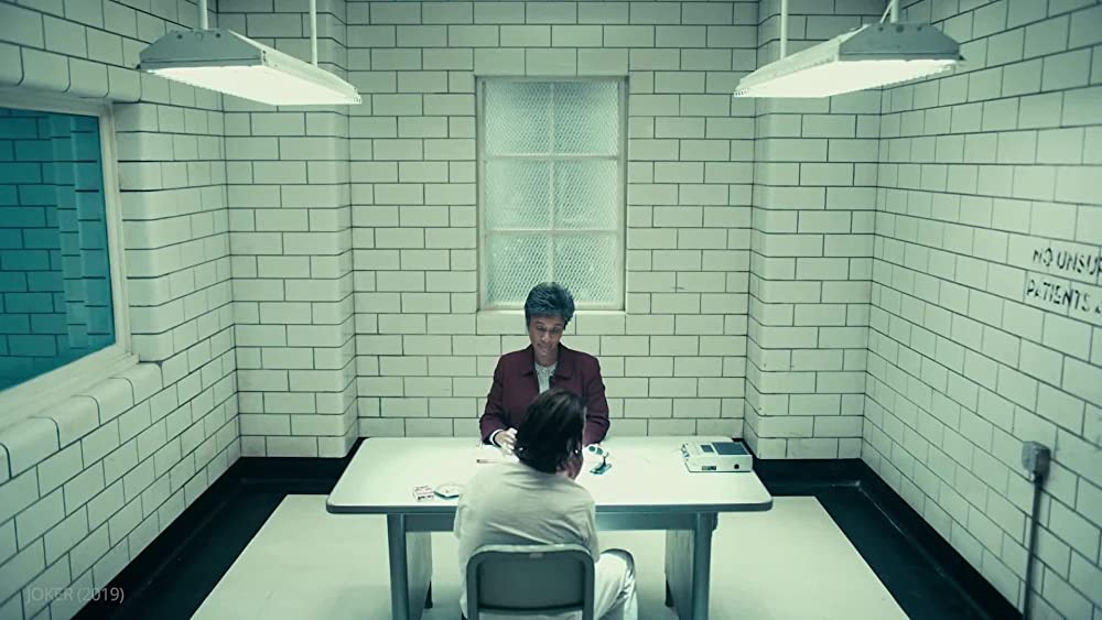 「ジョーカー」ホアキン・フェニックス & April Graceの画像