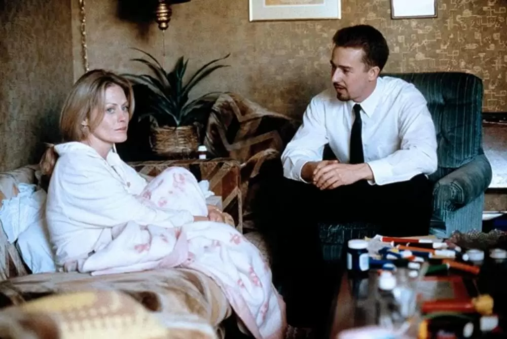 「アメリカン・ヒストリーX」ビバリー・ダンジェロ & エドワード・ノートンの画像