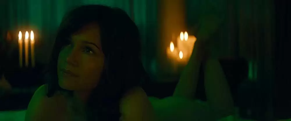 「エリザベス∞エクスペリメント」カーラ・グギーノの画像