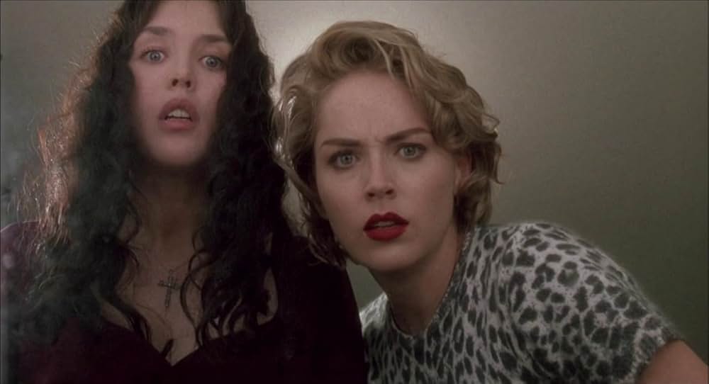 悪魔のような女の画像