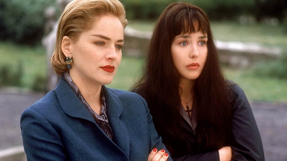 悪魔のような女の画像