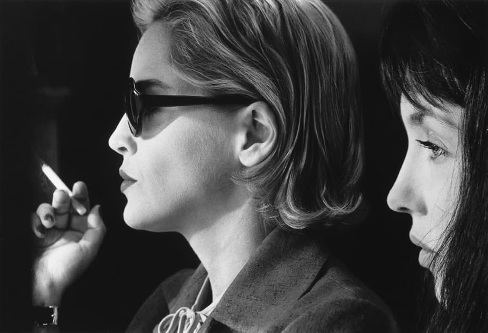 悪魔のような女の画像