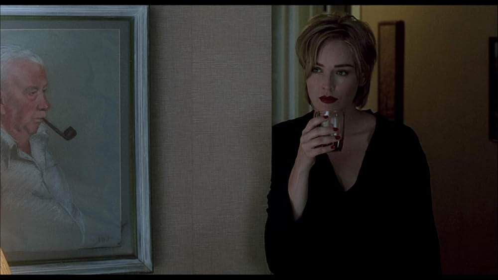 悪魔のような女の画像