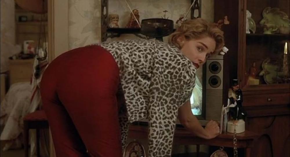 悪魔のような女の画像