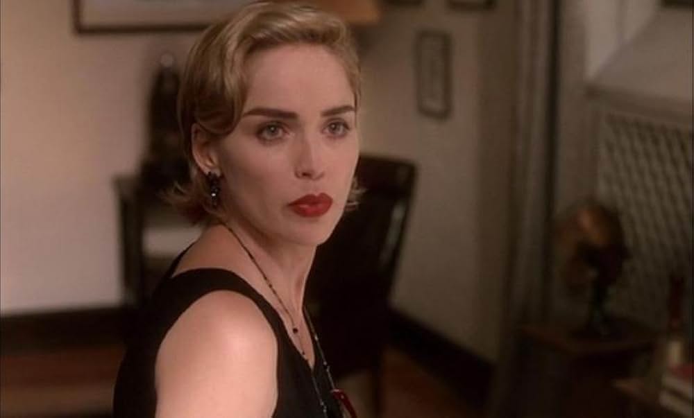 悪魔のような女の画像