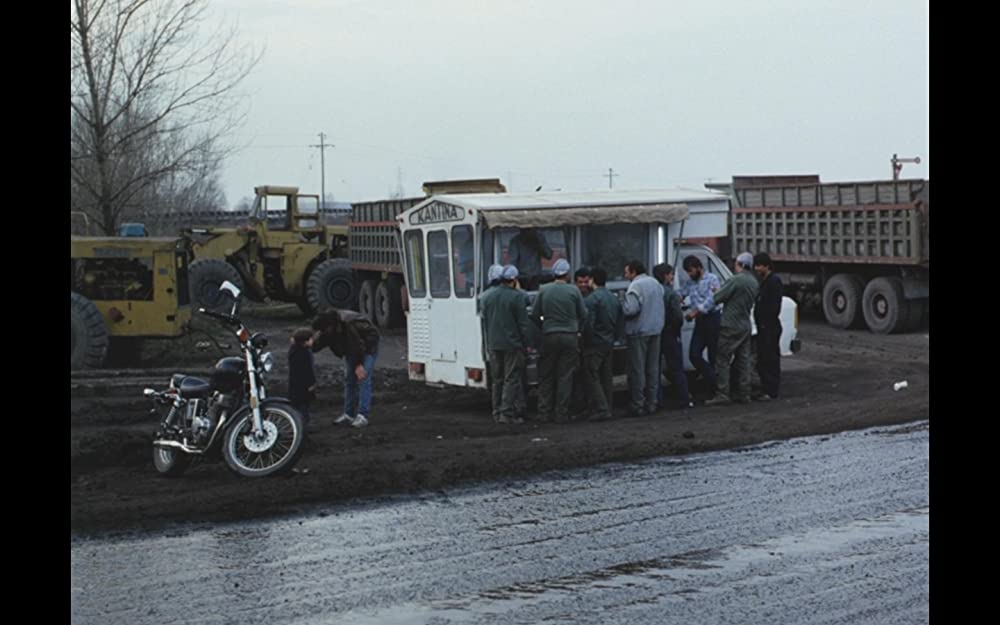 霧の中の風景の画像
