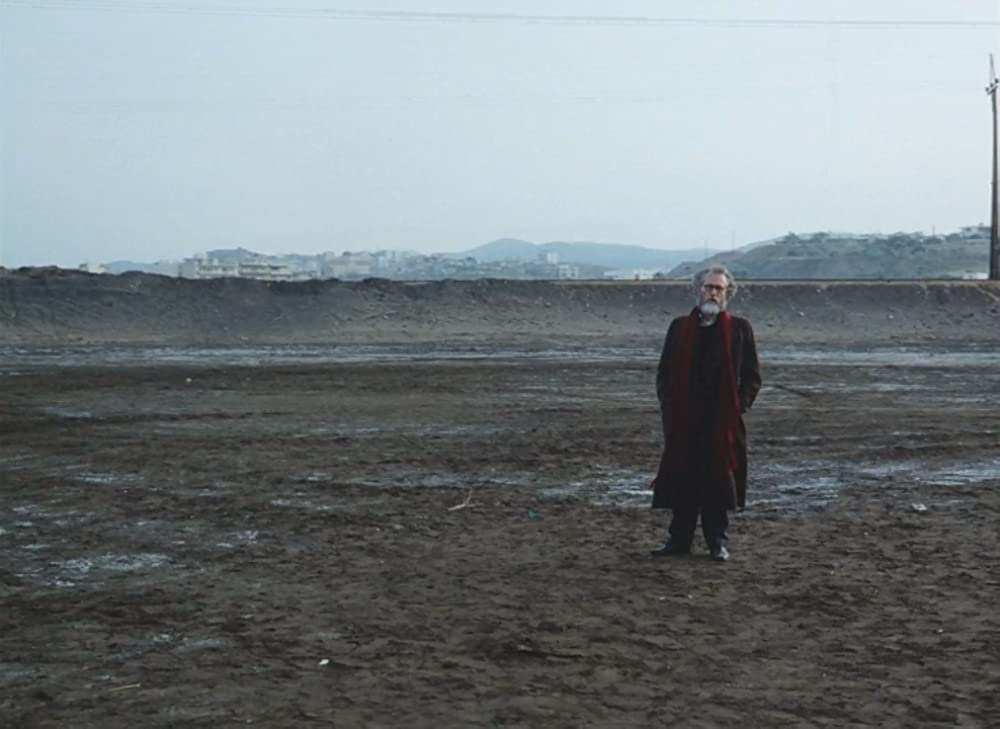 霧の中の風景の画像