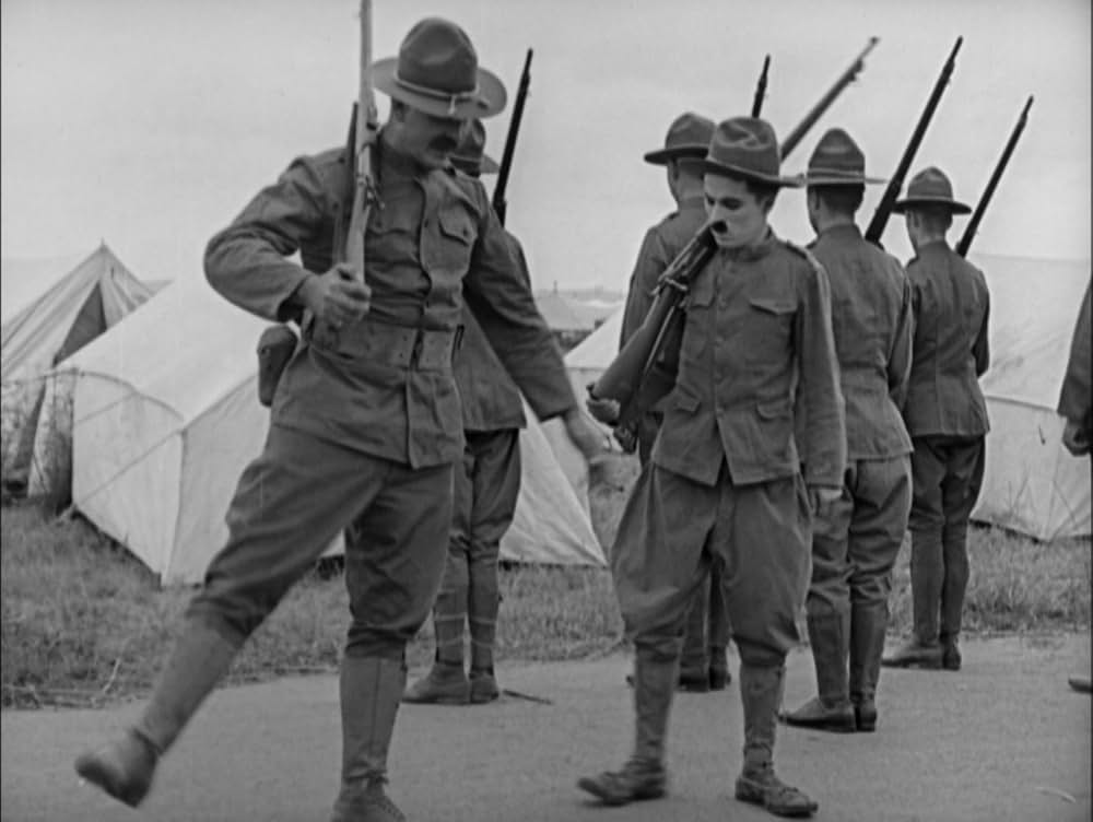 担え銃／チャップリンの兵隊さんの画像