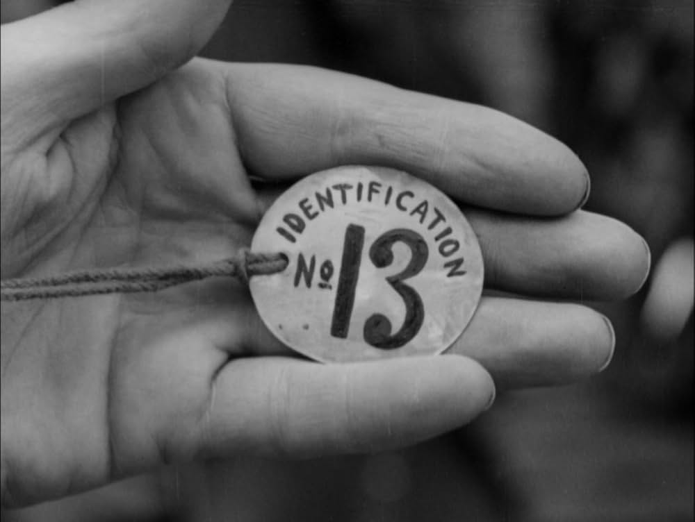 担え銃／チャップリンの兵隊さんの画像