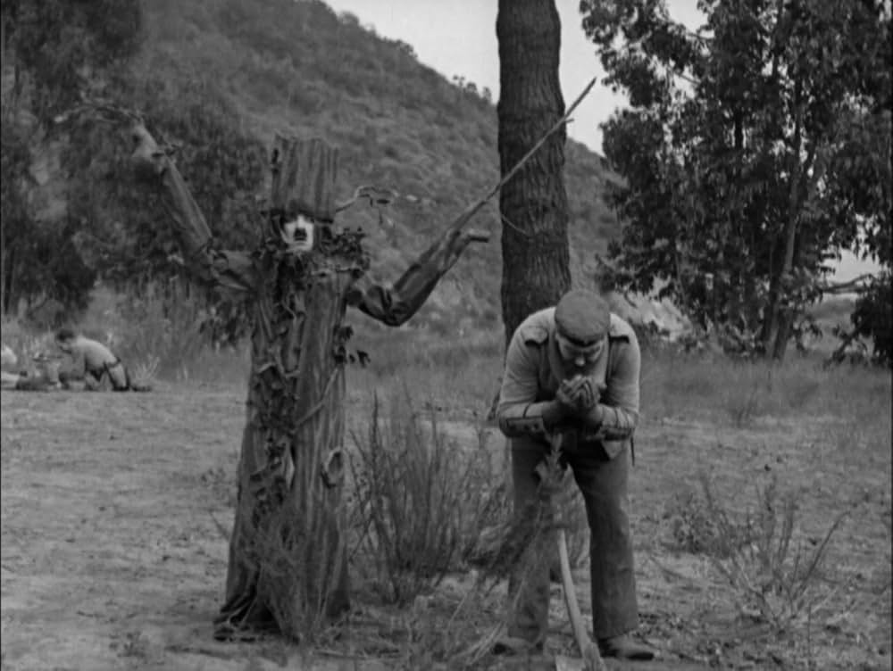 担え銃／チャップリンの兵隊さんの画像