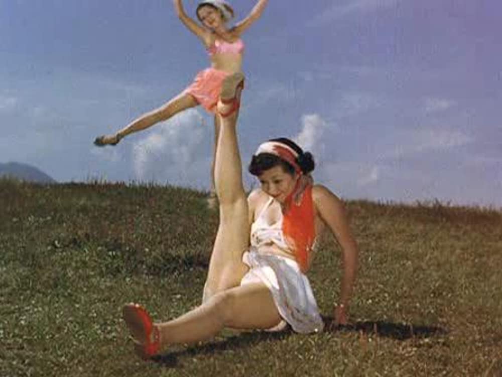 「カルメン故郷に帰る」小林トシ子 & 高峰秀子の画像