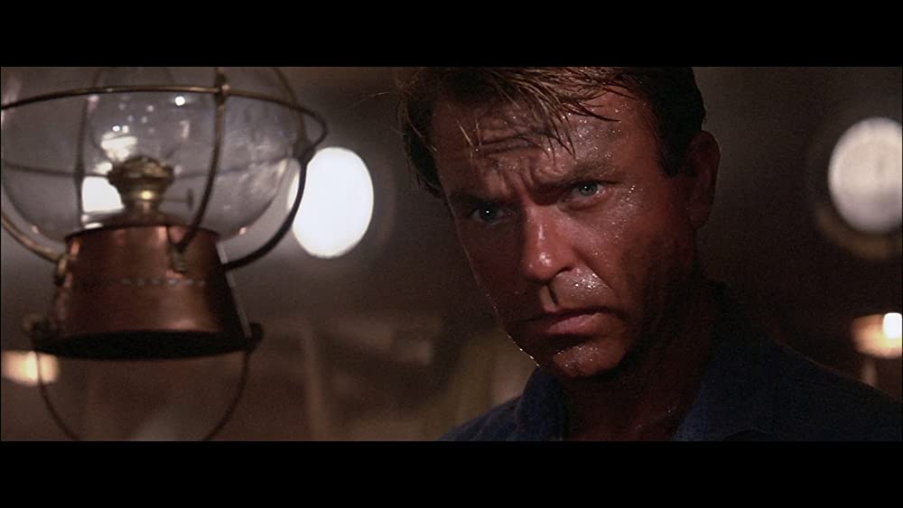 「デッド・カーム／戦慄の航海」サム・ニールの画像