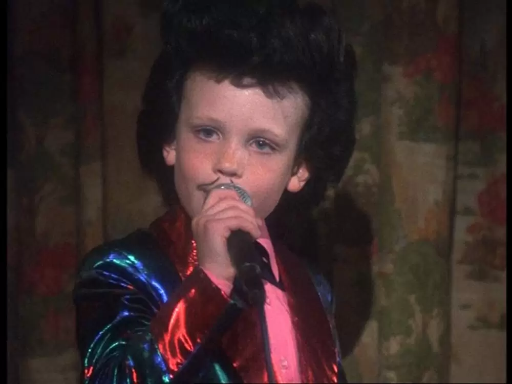 ベルベット・ゴールドマインの画像